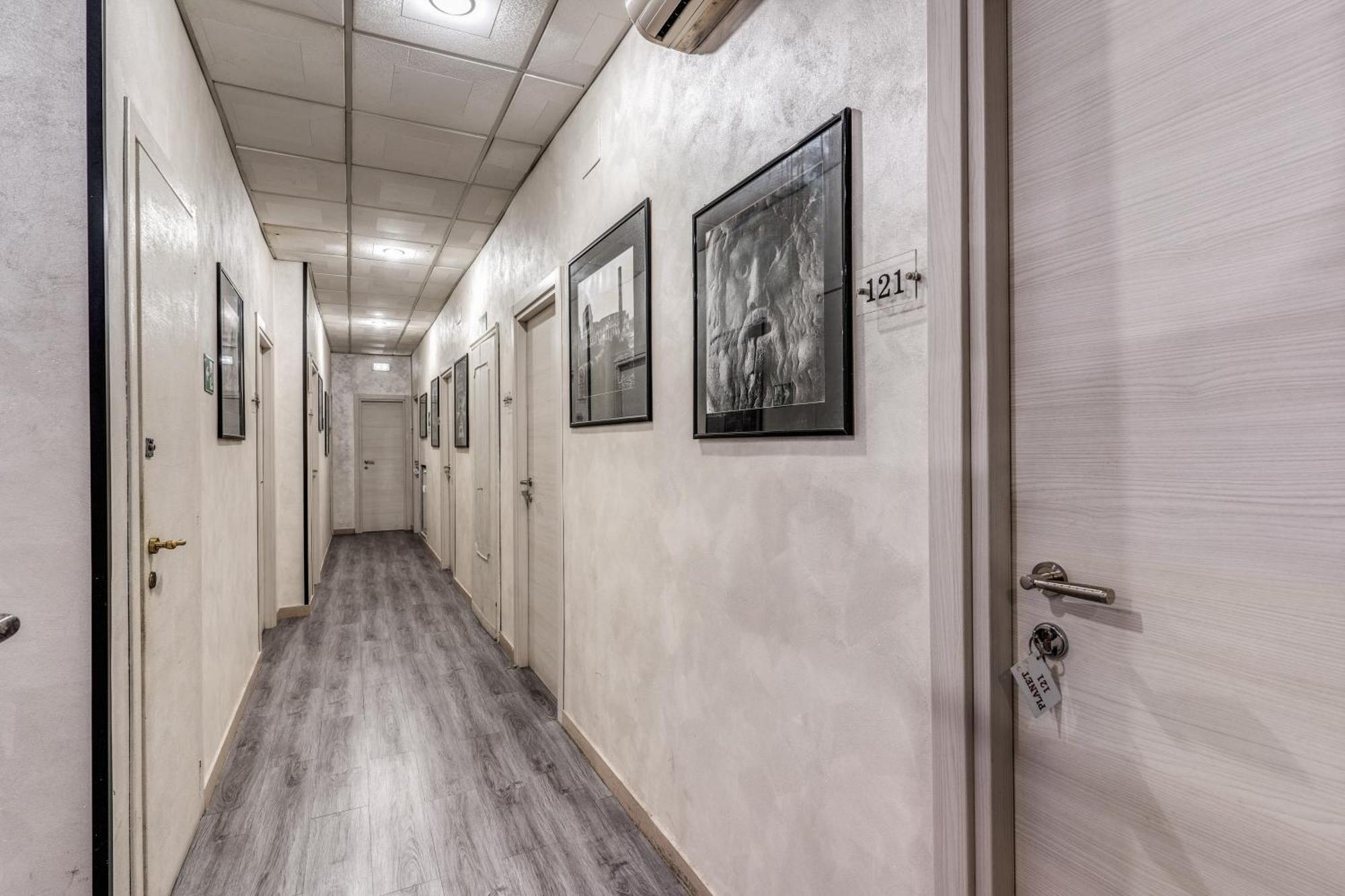 Hotel Planet Roma Eksteriør bilde